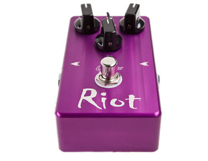Suhr - Riot Distortion Pedal