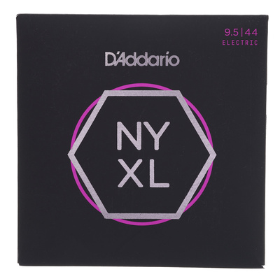 Daddario - NYXL09544