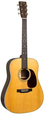 Martin Guitars - D-28