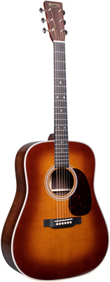Martin Guitars - D-28 Ambertone