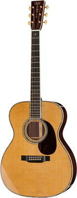 Martin Guitars - 00042