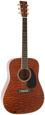 Martin Guitar - Custom Shop D Quilted