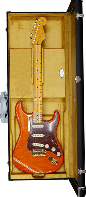 Fender - Stratocaster Deluxe Flame SOT Fender - Stratocaster Deluxe Flame SOT